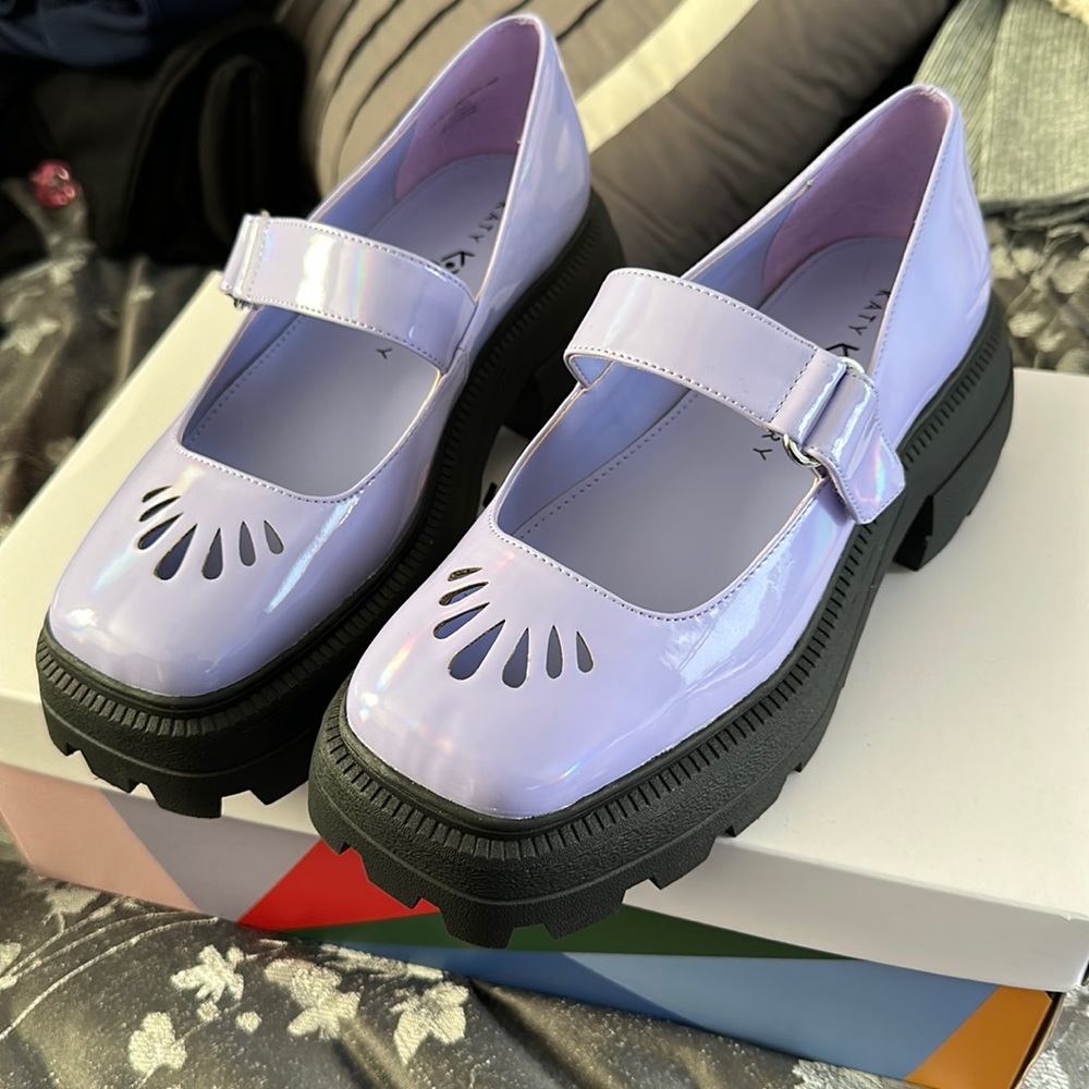 NWT Katy Perry Collections lavender geli combat Mary Janes size 8.5
